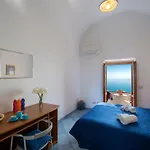 La Casa Accanto